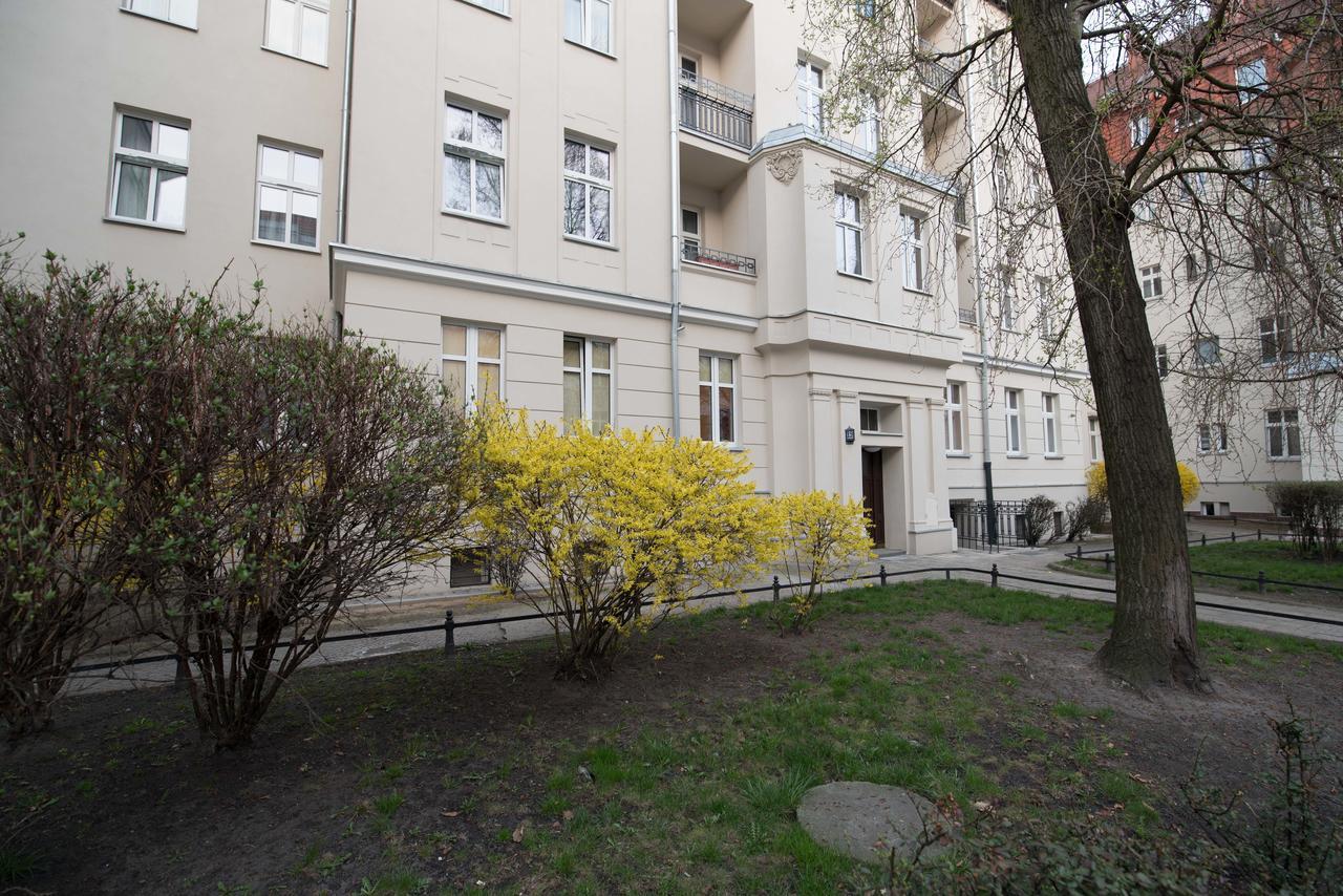 7 Continents Apartments Познан Екстериор снимка